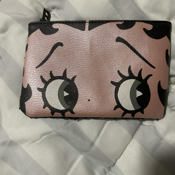 ipsy Handbags - ipsy Betty Boop Graphic Cosmetic Bag